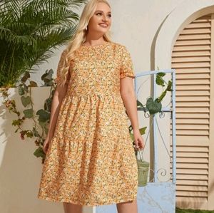 NWT Plus Tie Back Floral Dress
